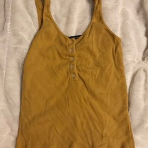 BRANDY MELVILLE BUTTON UP TANK TOP 💛